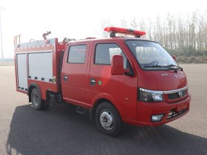 楚胜牌CSC5041GXFSG09/E6 水罐消防车